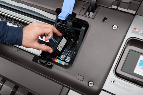 HP Designjet Z6 stampante grandi formati Ad inchiostro A colori 2400 x 1200 DPI A1 (594 841 mm) [T8W15A]